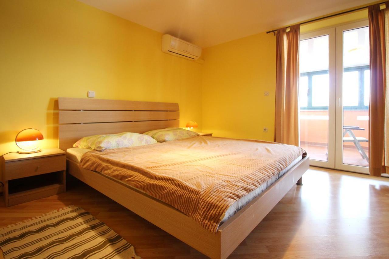 Apartments Pintar Zarok Baska  Bagian luar foto