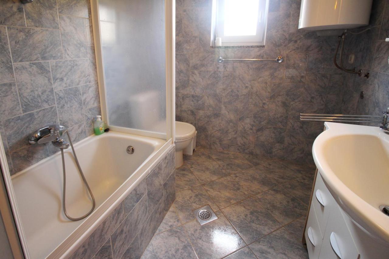 Apartments Pintar Zarok Baska  Bagian luar foto