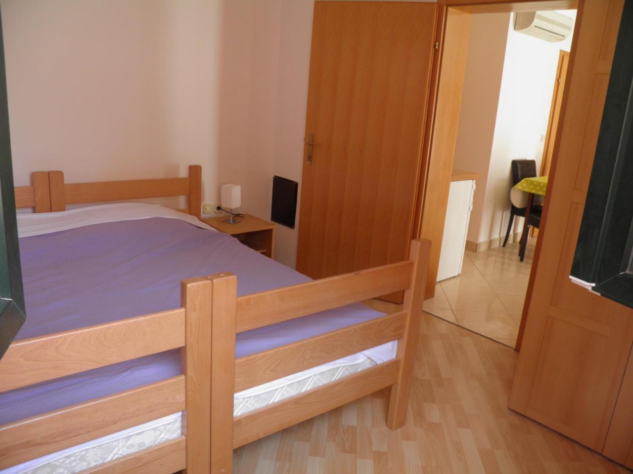 Apartments Pintar Zarok Baska  Bagian luar foto